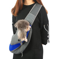 Crossbody bag for traveling with Pets